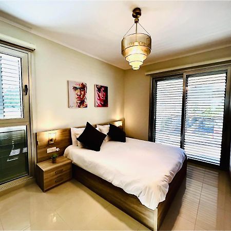 Nuna 102 Apartment Larnaca Luaran gambar