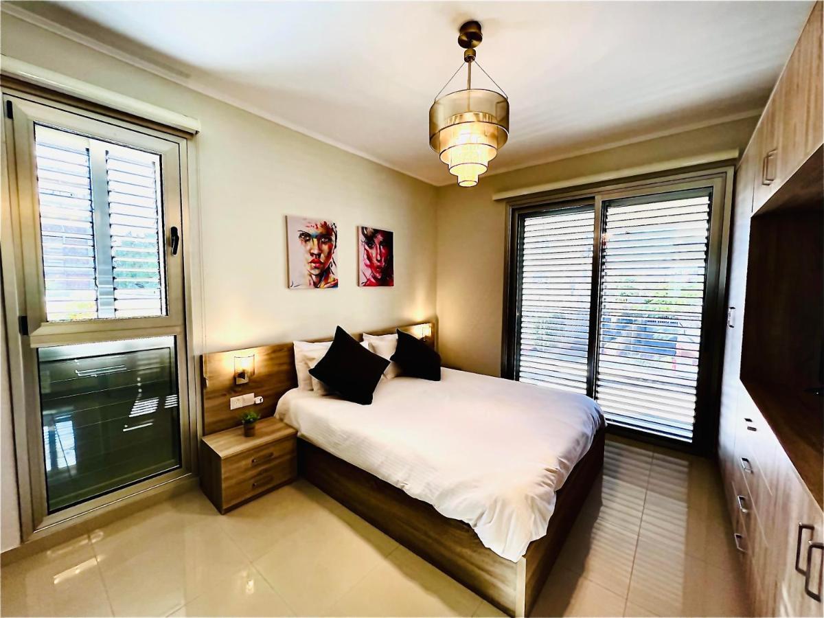 Nuna 102 Apartment Larnaca Luaran gambar