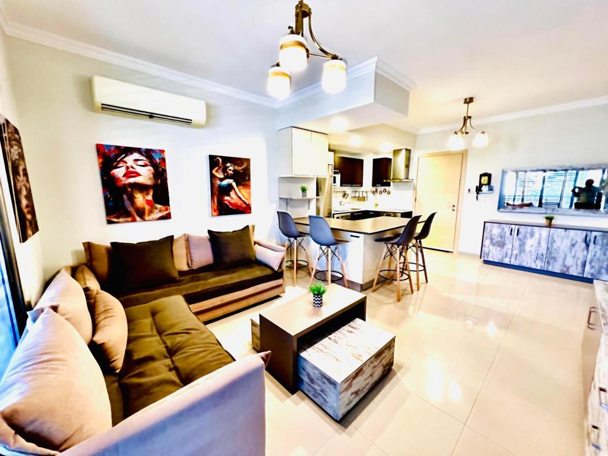 Nuna 102 Apartment Larnaca Luaran gambar